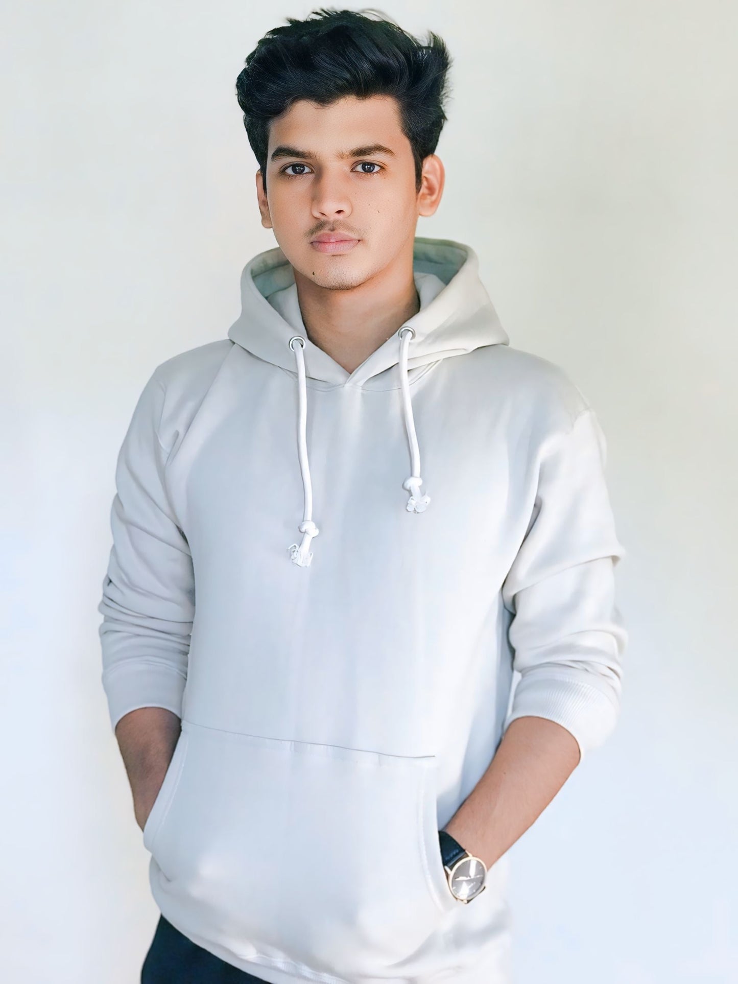 Cozy Classic Olive Green Hoodie for Any Season