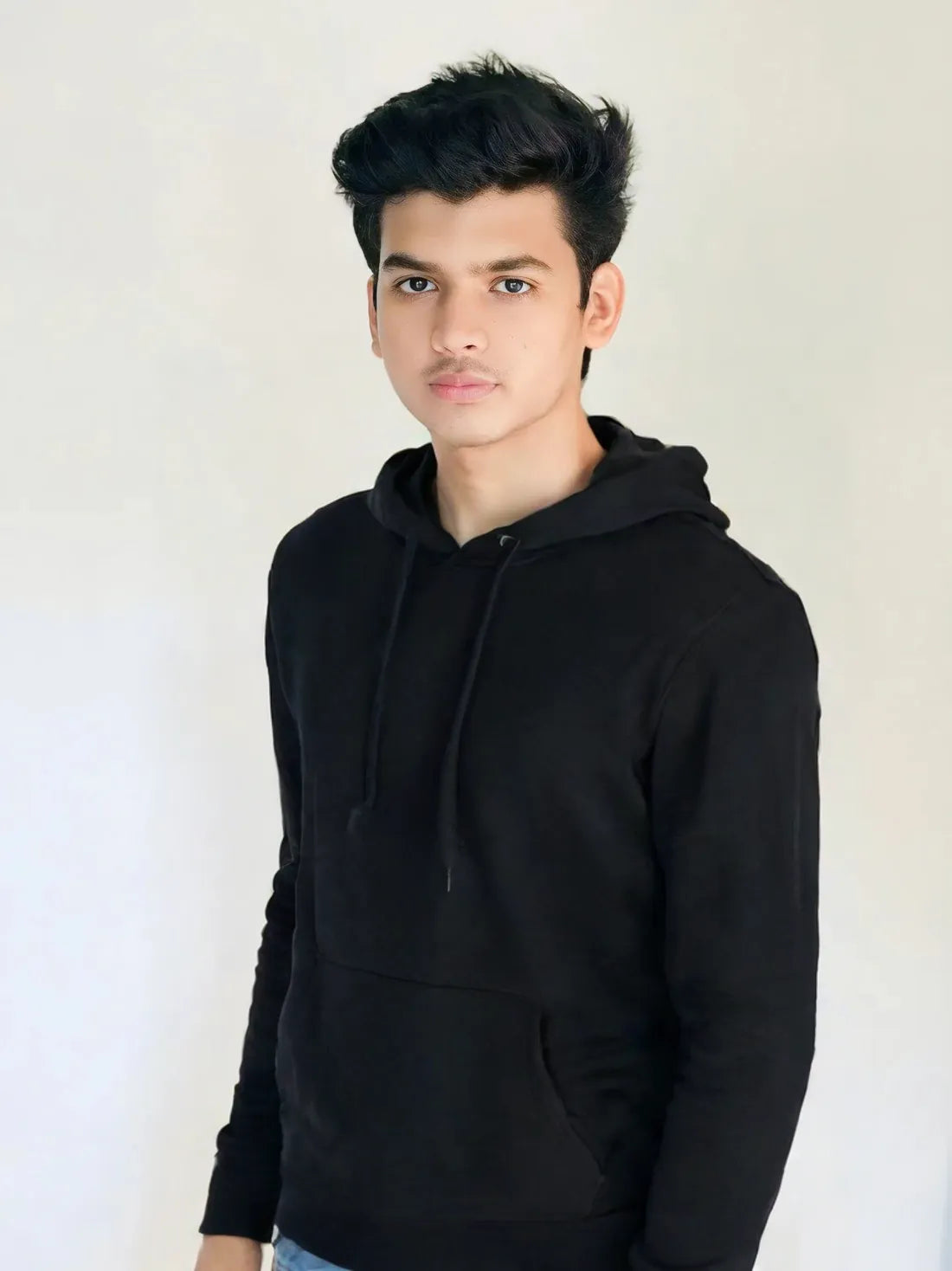 Cozy Classic Black Hoodie for Any Season