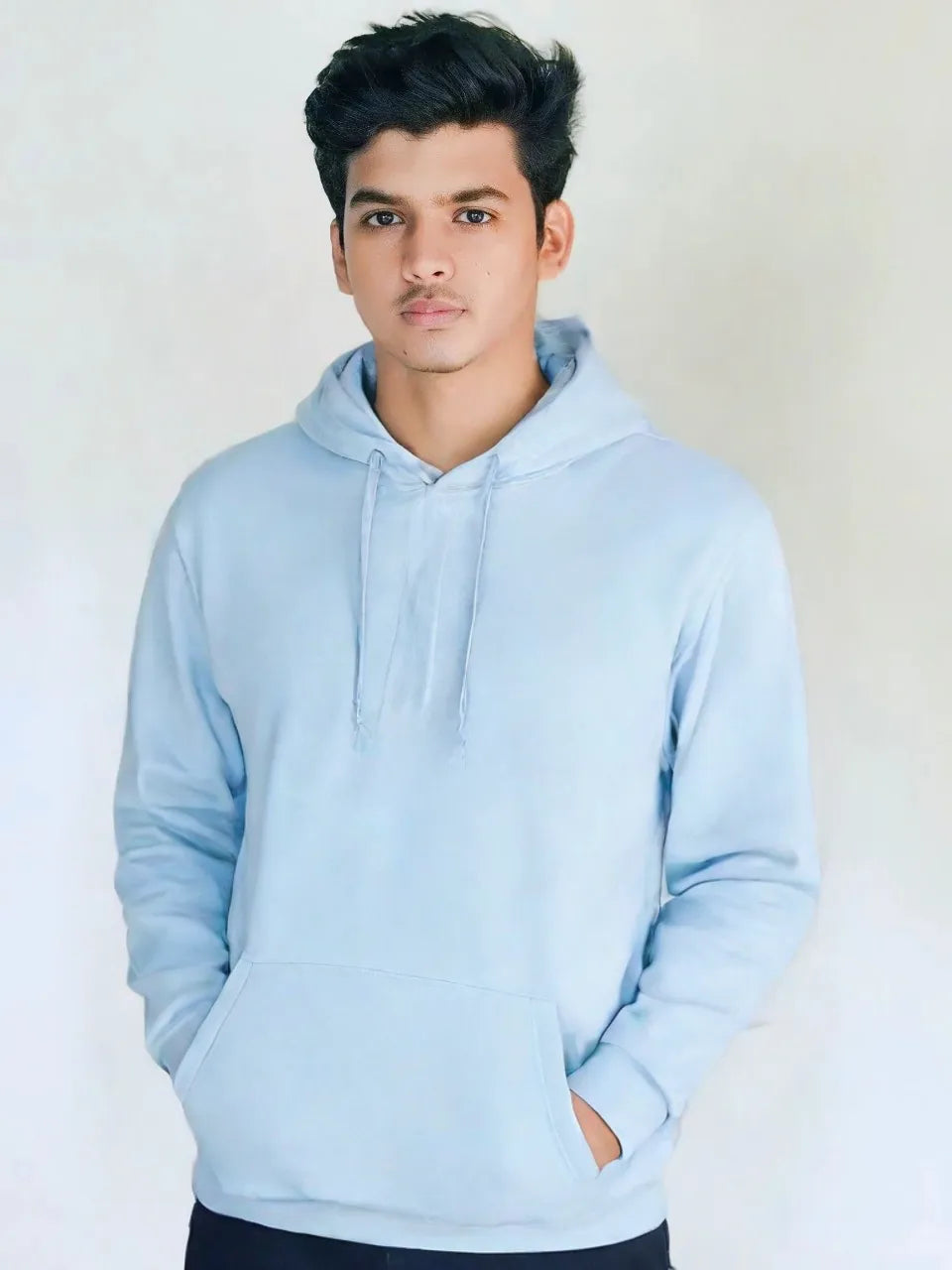 Cozy Classic White Hoodie for Any Season