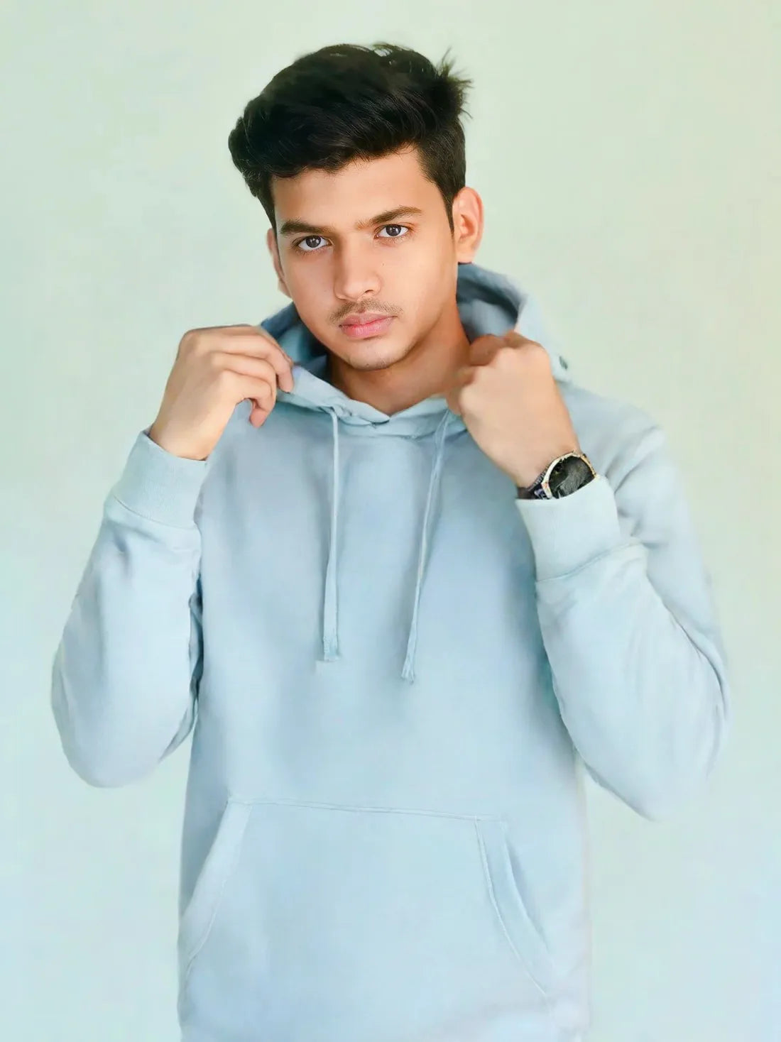 Cozy Classic Olive Green Hoodie for Any Season